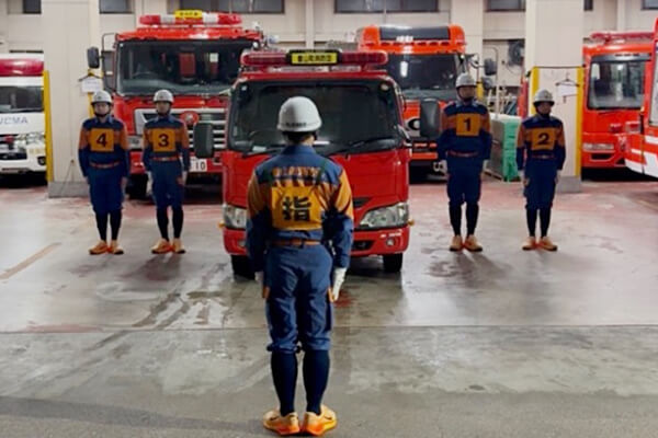 【写真】第71回愛知県消防操法大会に向けた平日夜間の訓練の様子-1